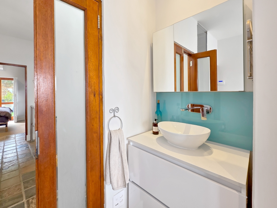 2 Bedroom Property for Sale in Three Anchor Bay Western Cape